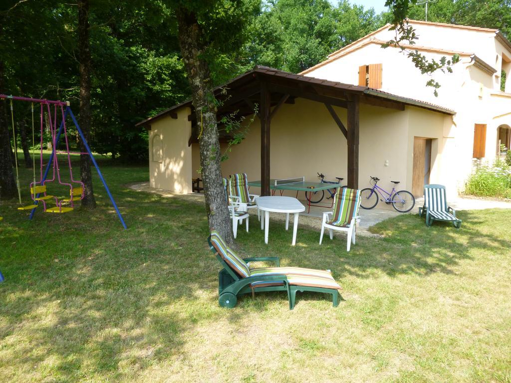 Maison De Vacances Macou 2 Capdrot Exteriör bild